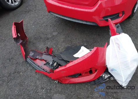 2016 Honda Civic Lx z USA, uszkodzony, nr VIN 2HGFC2F51GH525673